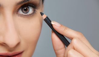 Best Eyeliner Use Women Soft Contacts